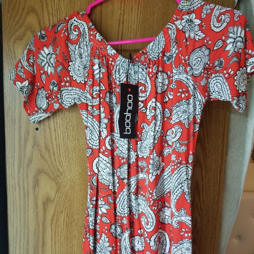 Boohoo Mini dress - Picture 2 of 3